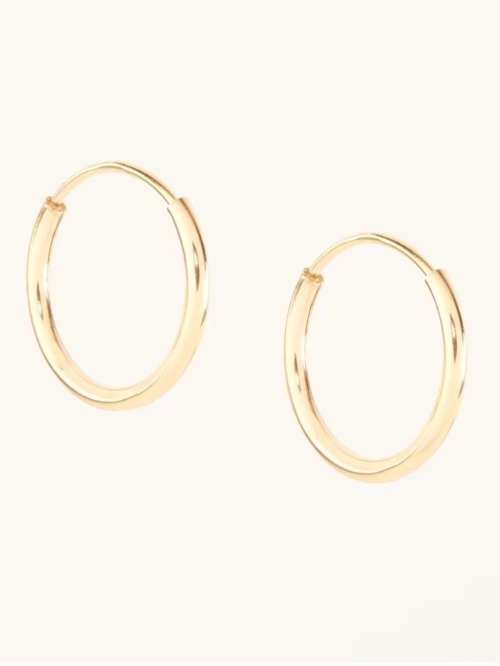 CATBIRD Never-Ending Hoop Earring